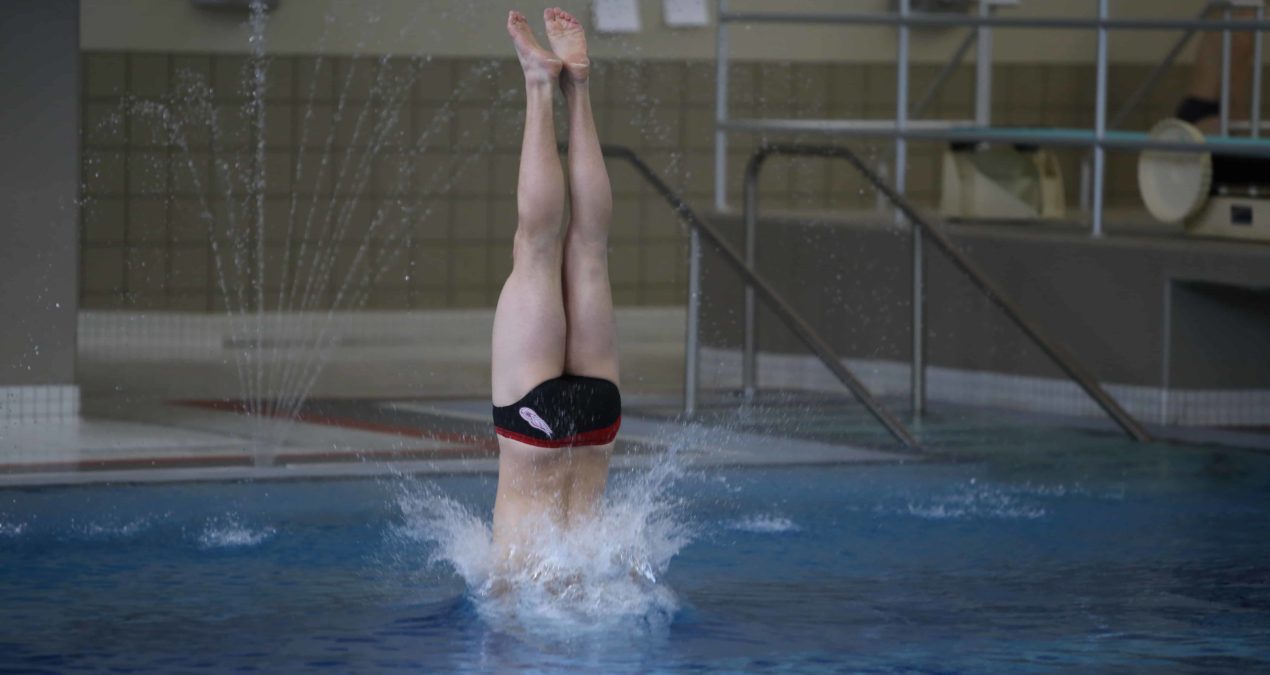 Four Big Red divers qualify to nationals, Levy and Dignan claim regional titles