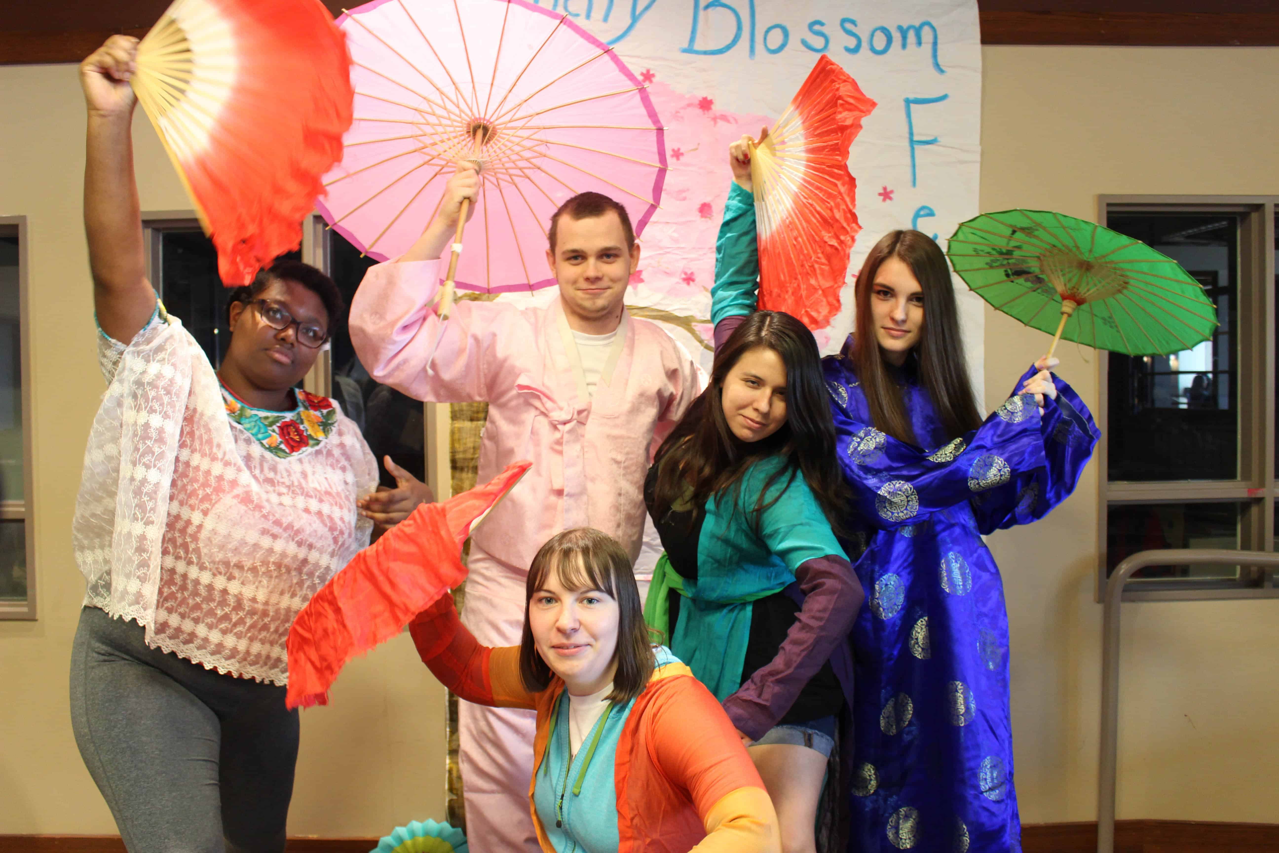 Students dress up for the Cherry Blossom Festival – The Denisonian
