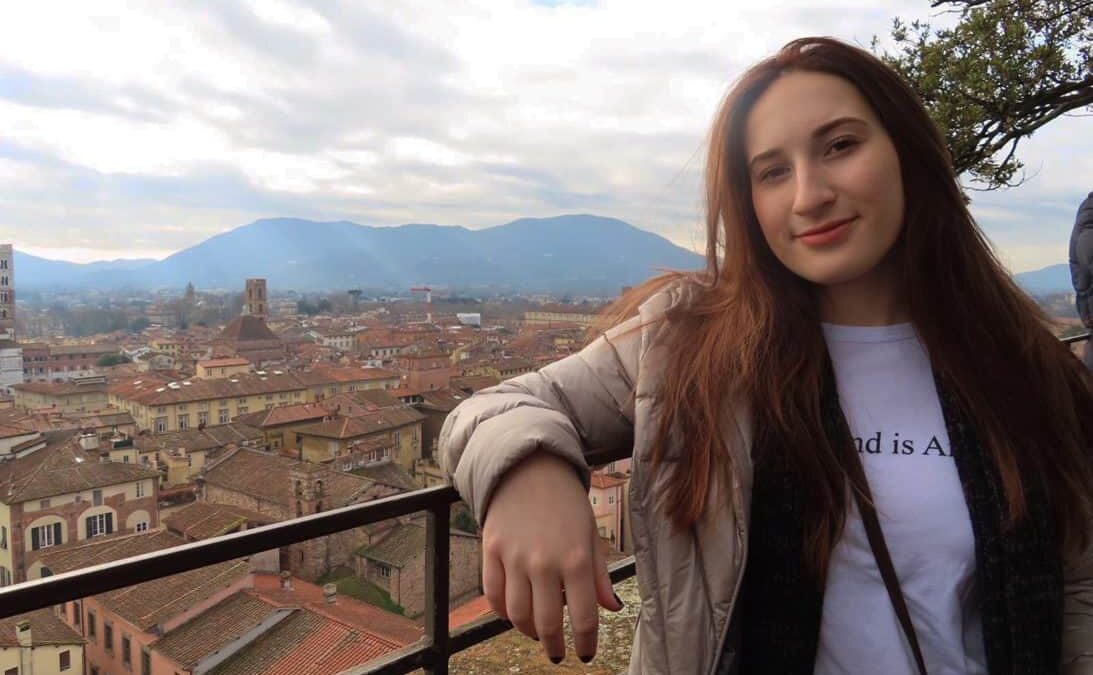 Chloe Sferra ‘20 discusses her struggles and triumphs while abroad in Italy