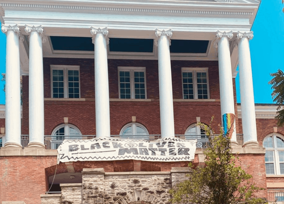 Administration removes Black Lives Matter banner from Bryant Arts Center