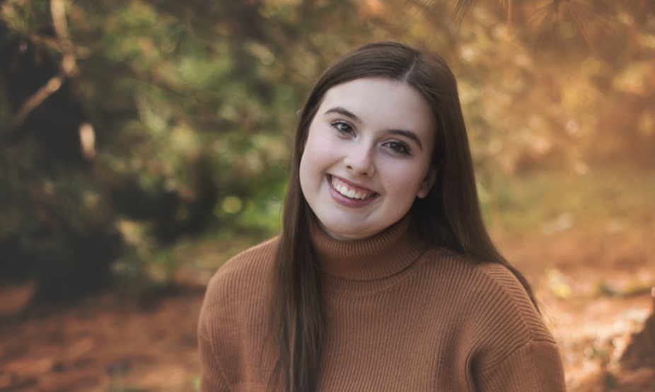 That man is a Lafufu! Performance is not just on the stage
