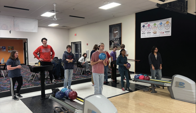 Denison’s new bowling club rolls in